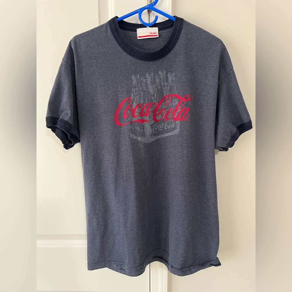 Vintage Coca-Cola Size M-L